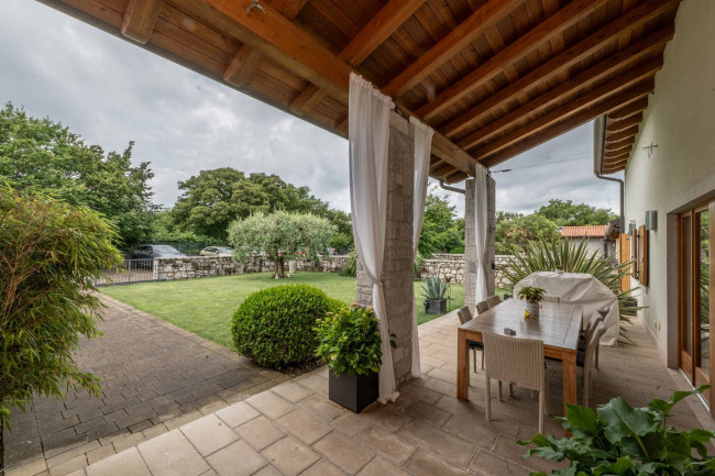 Villa in vendita a Duino-Aurisina