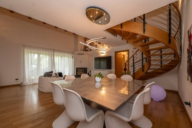 Villa in vendita a Duino-Aurisina