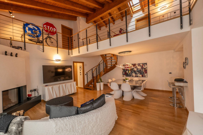 Villa in vendita a Duino-Aurisina