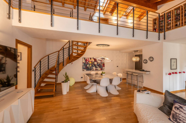 Villa in vendita a Duino-Aurisina