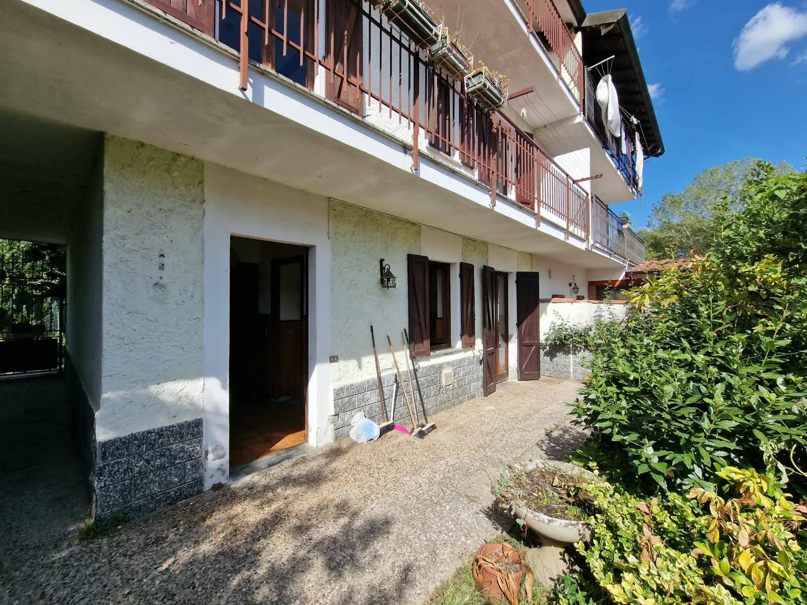 Casa Indipendente in vendita a Agrate Conturbia - foto 2