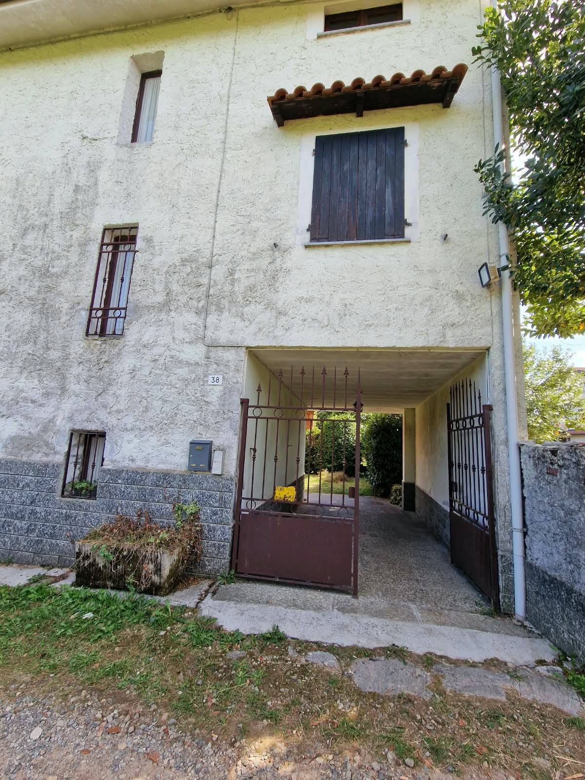 Casa Indipendente in vendita a Agrate Conturbia - foto 4