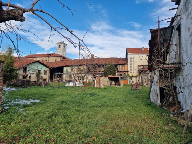 Rustico in Vendita a Sangano