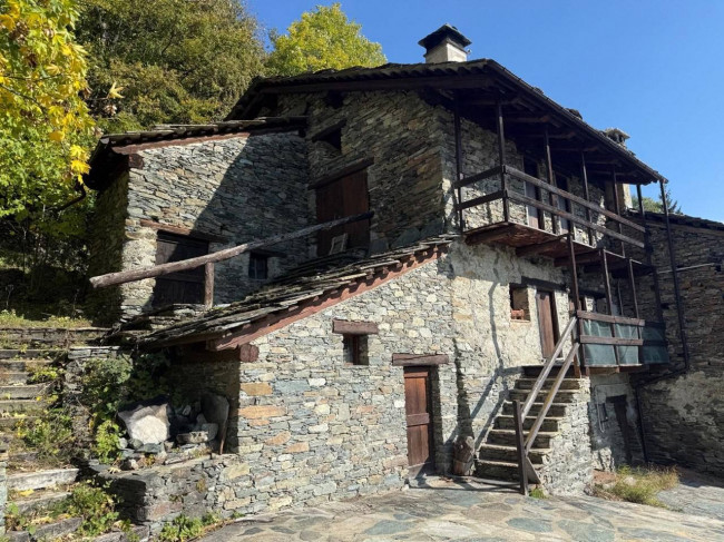 Baita in Vendita a Sampeyre