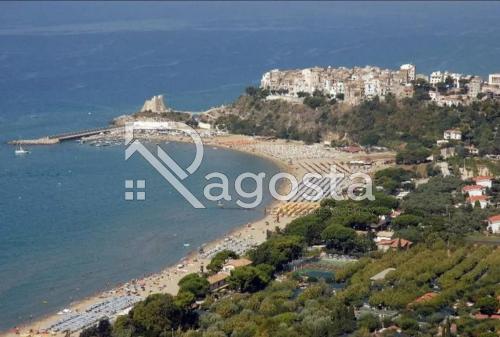 Edificio commerciale o terziario in vendita a Sperlonga