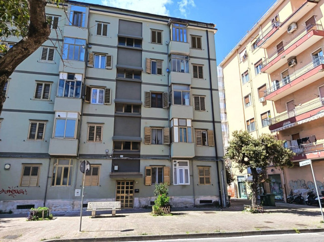 Appartamento in vendita a Salerno