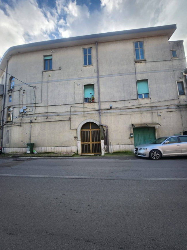 Appartamento in vendita a Salerno