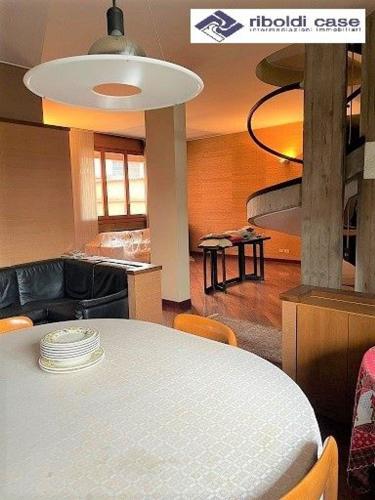 Villa in vendita a Desio
