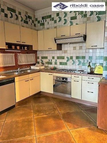 Villa in vendita a Desio