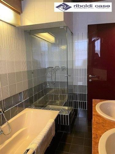 Villa in vendita a Desio