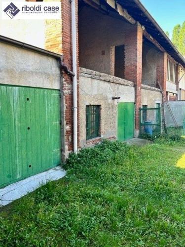 Rustico in vendita a Cesano Maderno