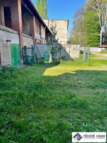 Rustico in vendita a Cesano Maderno