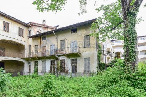 Casa singola in vendita a Meda
