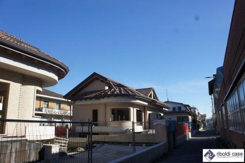 Villa in vendita a Seregno