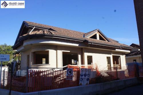 Villa in vendita a Seregno