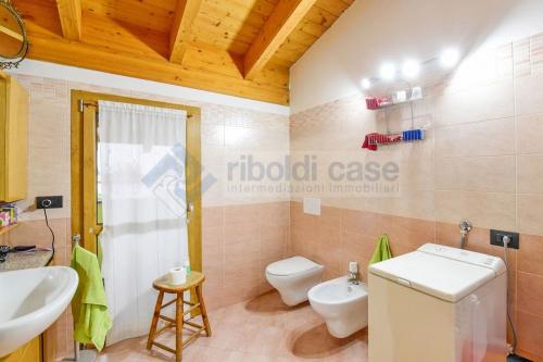 Casa singola in vendita a Seregno