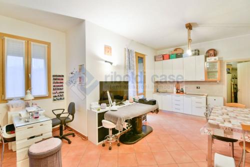 Casa singola in vendita a Seregno