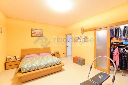 Casa singola in vendita a Seregno