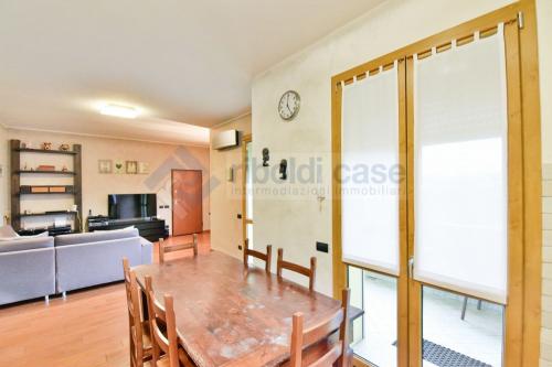 Casa singola in vendita a Seregno