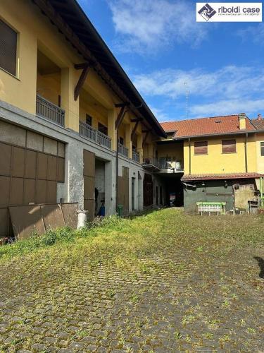 Casa singola in vendita a Carate Brianza
