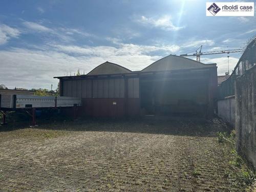 Casa singola in vendita a Carate Brianza