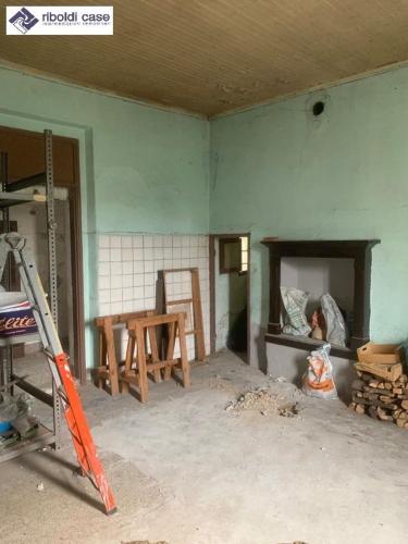Appartamento in vendita a Verano Brianza