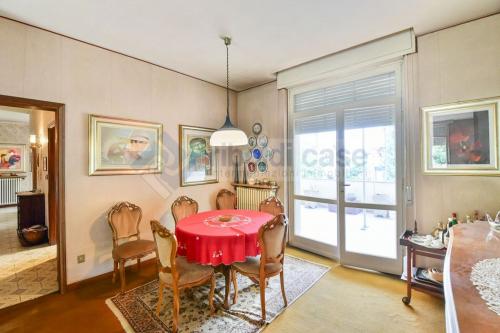 Casa singola in vendita a Meda