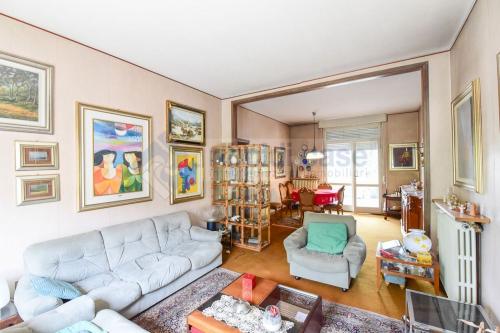 Casa singola in vendita a Meda