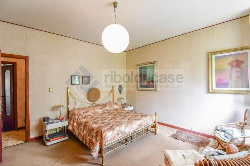 Casa singola in vendita a Meda