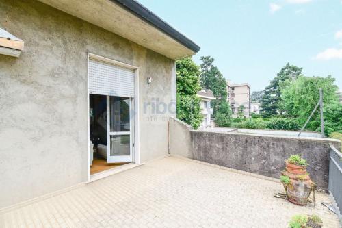 Casa singola in vendita a Meda