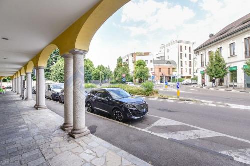 Locale commerciale in vendita a Lissone