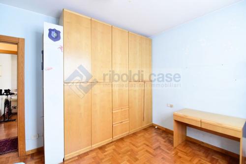 Appartamento in vendita a Seregno