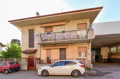 Casa singola in vendita a Seregno
