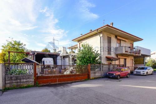 Casa singola in vendita a Seregno