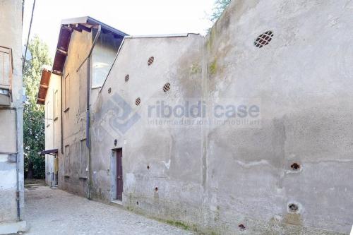 Casa singola in vendita a Meda