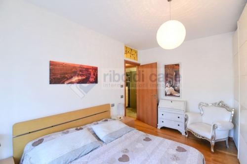 Appartamento in vendita a Verano Brianza