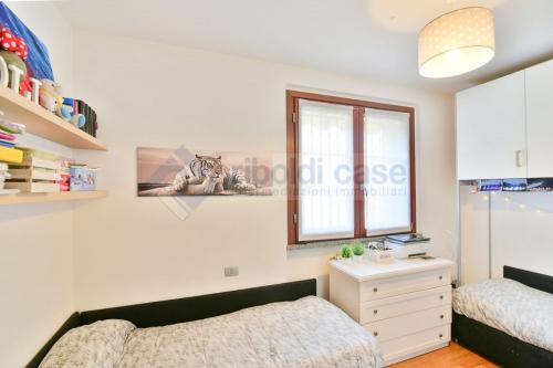 Appartamento in vendita a Verano Brianza