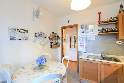 Appartamento in vendita a Verano Brianza