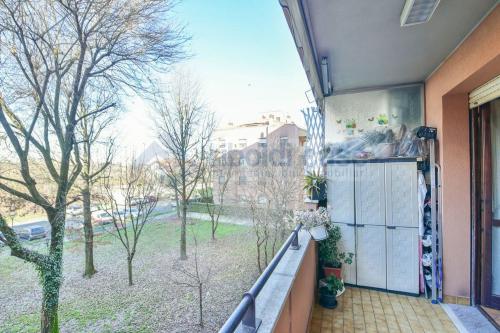 Appartamento in vendita a Desio