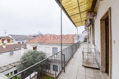 Edificio commerciale o terziario in vendita a Lissone