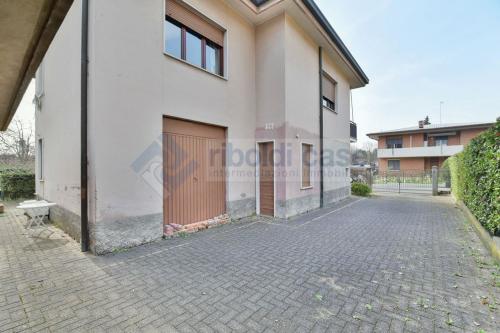 Villa in vendita a Giussano