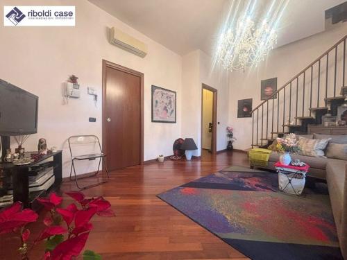 Casa singola in vendita a Seregno