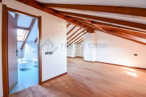 Casa singola in vendita a Inverigo