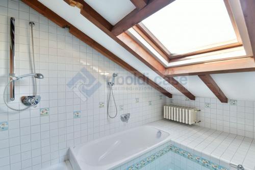 Casa singola in vendita a Inverigo
