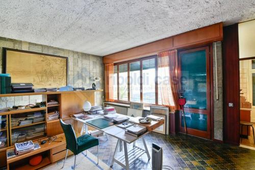 Villa in vendita a Verano Brianza