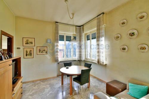 Villa in vendita a Verano Brianza