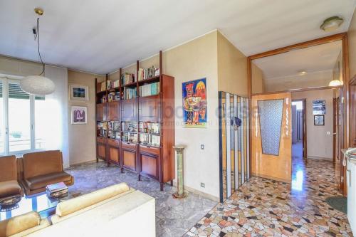 Villa in vendita a Verano Brianza