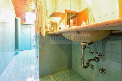 Villa in vendita a Verano Brianza