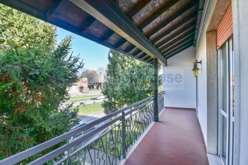 Appartamento in vendita a Verano Brianza
