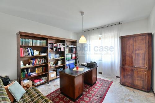 Appartamento in vendita a Verano Brianza